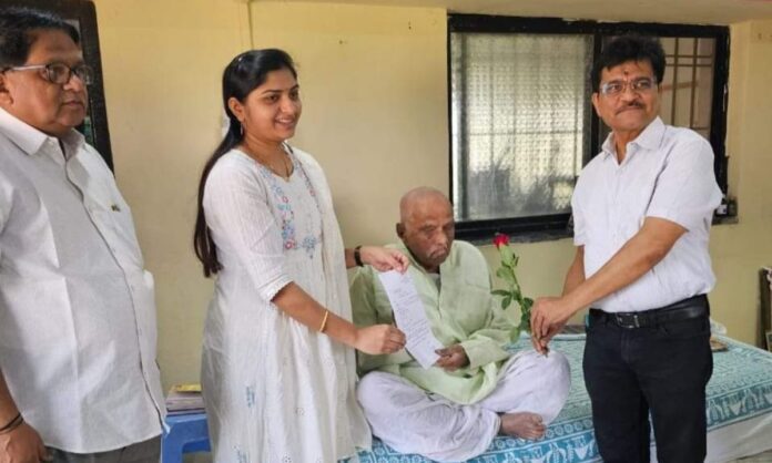 103 year old mahadev dandge