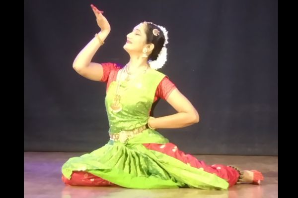 Bharatnatyam performance