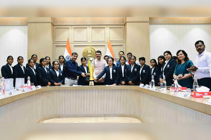 NBMarathi_CM_Devendra_Fadnavis_Visually_Impaired_Women_T20_Cricket_World_Champion_Team