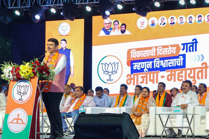 NBMarathi_DevendraFadnavis