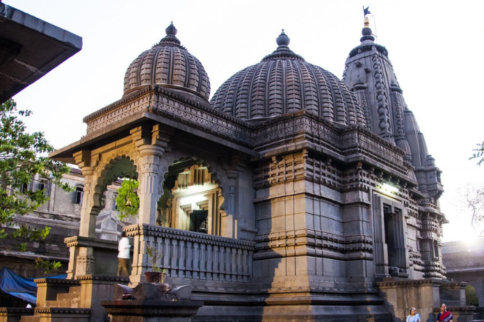NBMarathi_Dharmadhwaja_Nashik_KalaramMandir