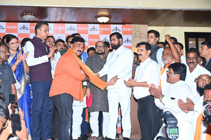 NBMarathi_Jalgaon_UnmeshPatil_EknathShinde